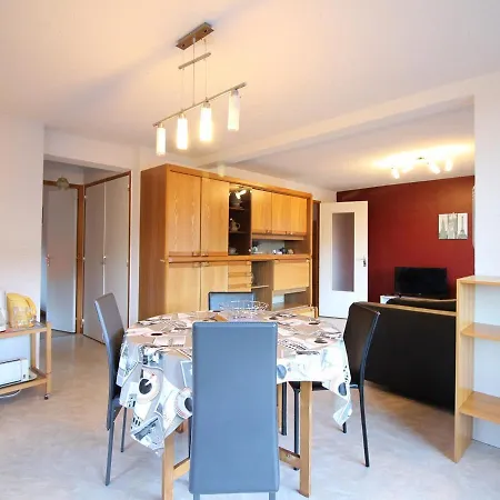 Apartment T3 50m² Avec Parking Privatif Au Mont-dore - Fr-1-608-157