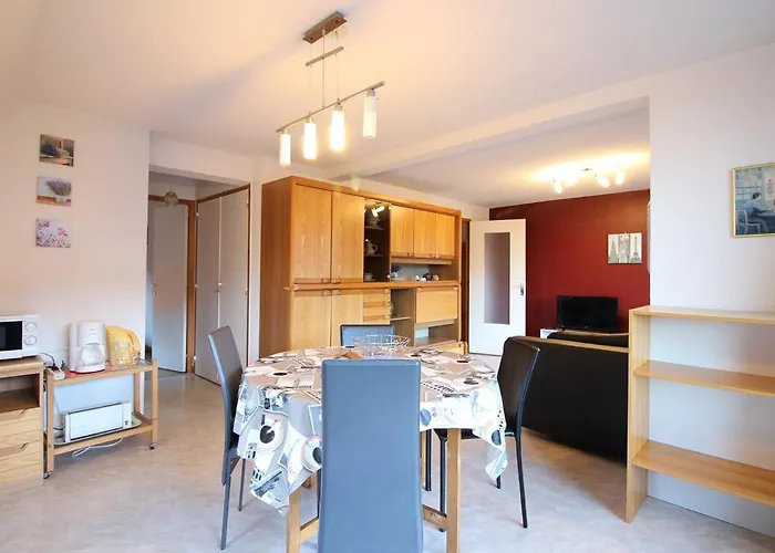 Apartment T3 50m² Avec Parking Privatif Au Mont-dore - Fr-1-608-157