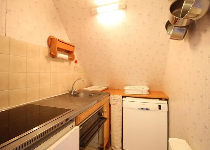 T3 50m² Avec Parking Privatif Au Mont-dore - Fr-1-608-157 Apartment *